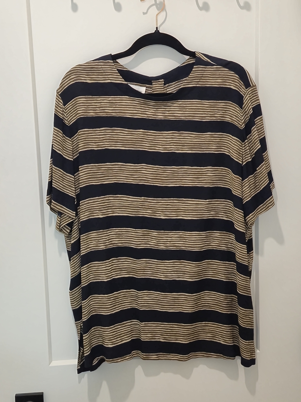 Jones New York Navy and Tan Striped Short Sleeve Blouse